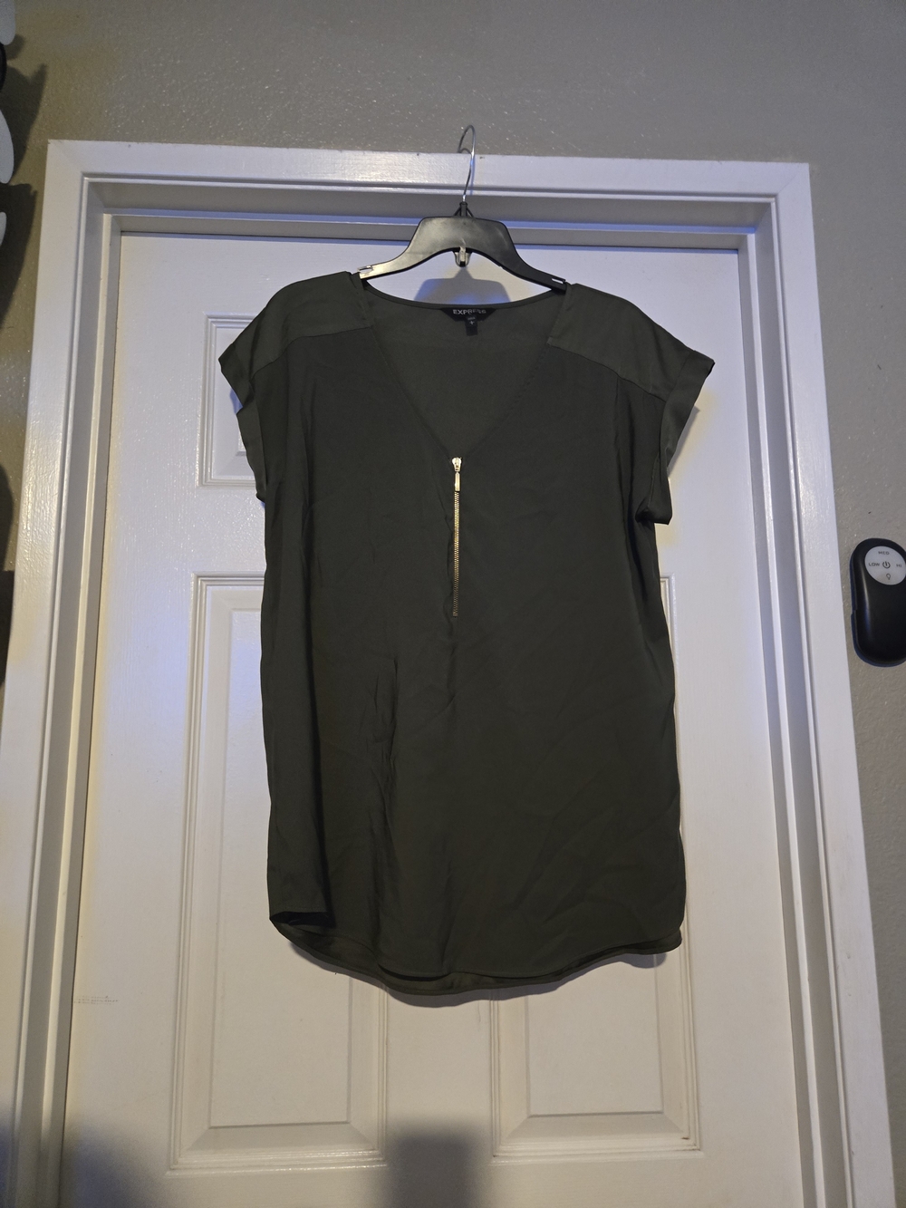 Express Olive Green V-Neck Zipper Cap Sleeve Blouse